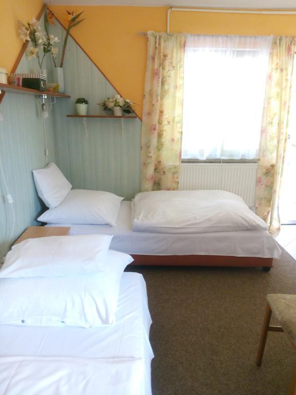 Pension Jana Tatrovice Zimmer foto